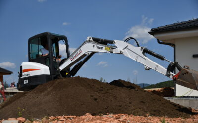 Výstavba garáže, zpevněné plochy a terénní úpravy